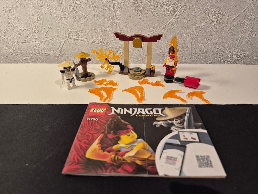 Lego Ninjago 71730 Epic Battle Set - Kai vs Skulkin, Gebruikt, Lego, Ophalen of Verzenden, Compleet