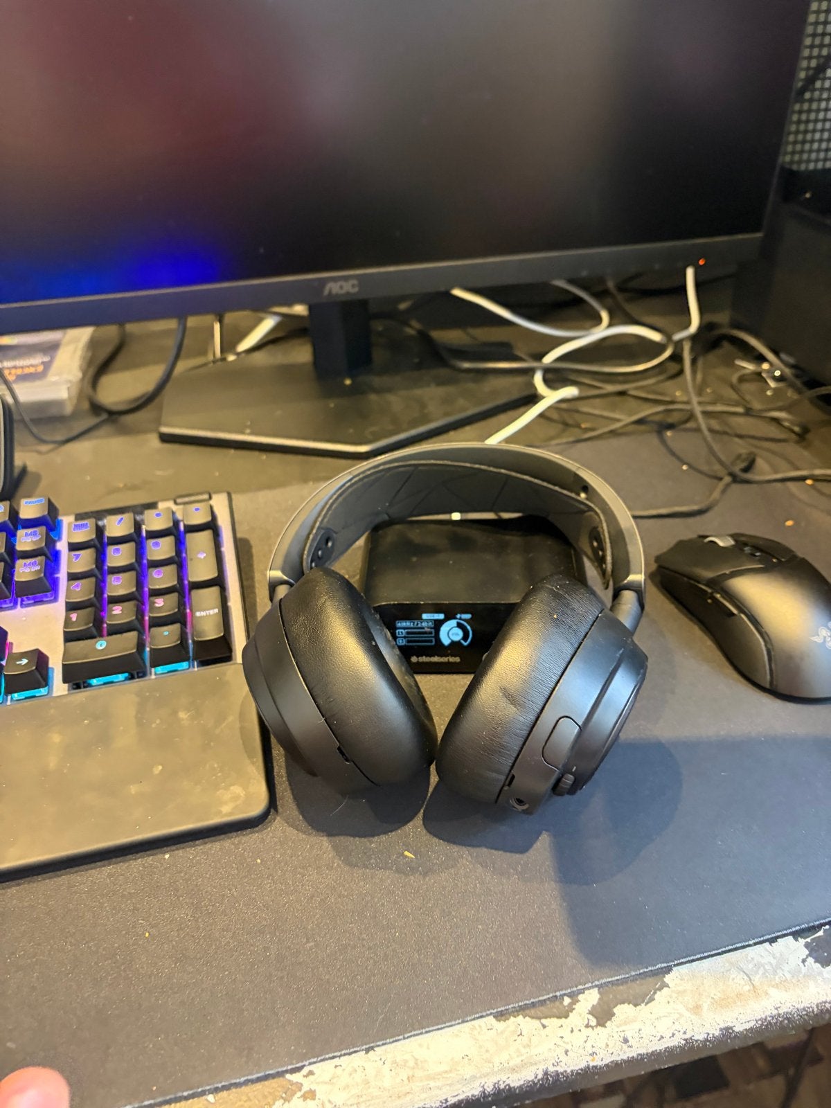 SteelSeries Arctis Nova Pro Wireless met 2 batterijen, Ophalen, Gaming, Zo goed als nieuw, Steelseries