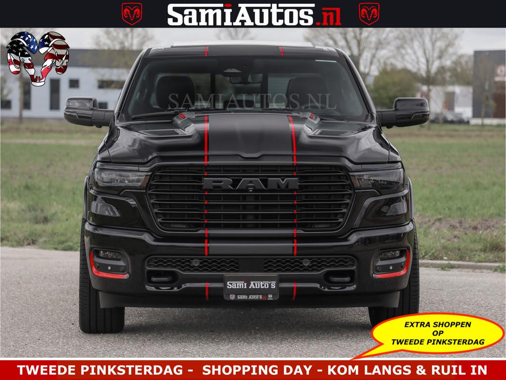 Dodge Ram NIGHT PREMIUM | 426PK | STRIPING | LUCHTVERING | H, Auto's, Automaat, Gebruikt, Met garantie (alle), Zwart