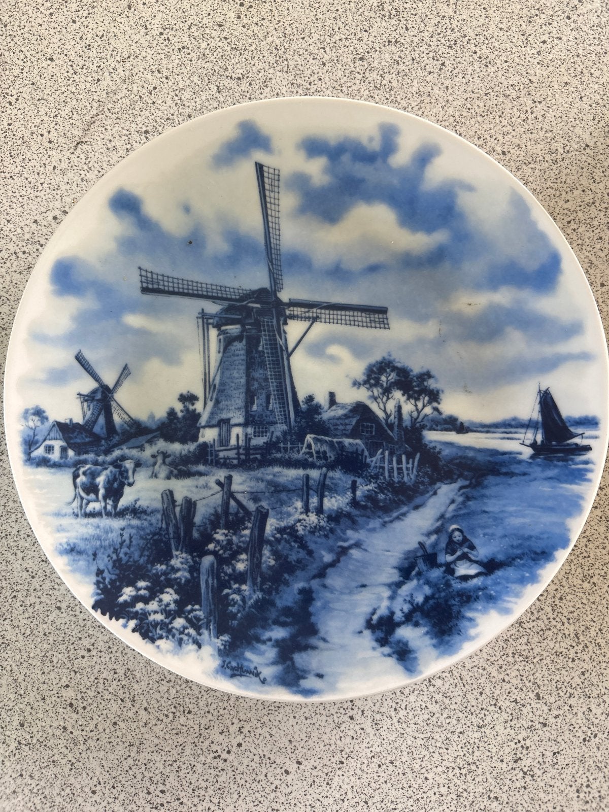 Delfts blauw wandbord met molens en Hollands landschap, Ophalen of Verzenden