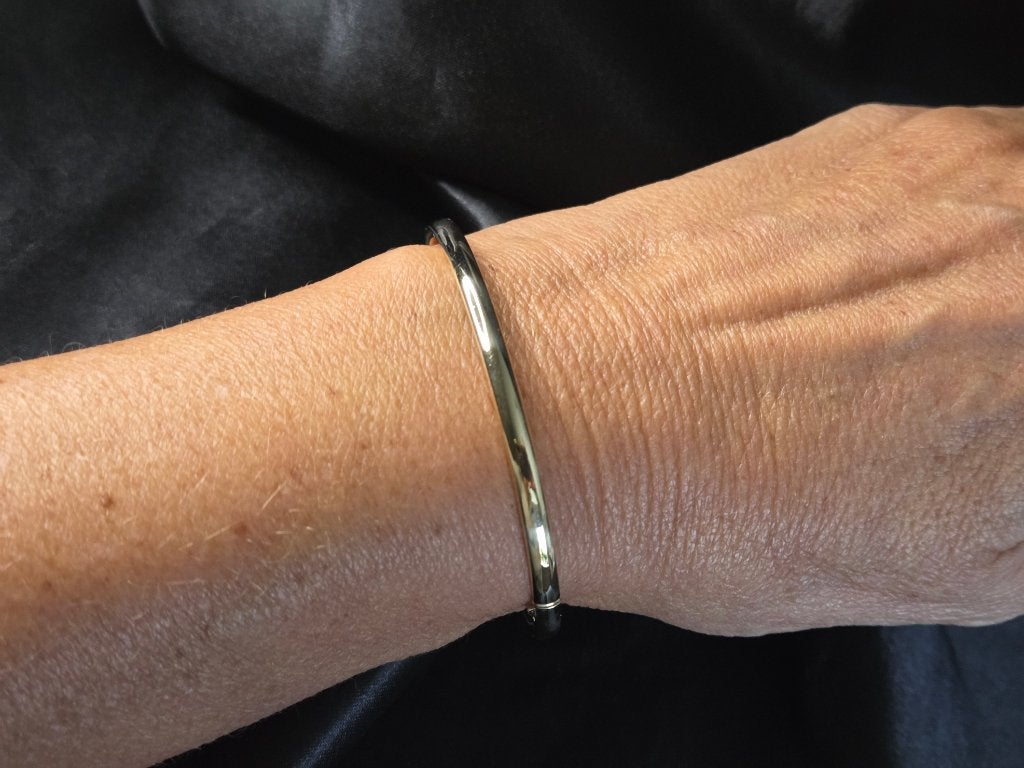 Gouden vintage bangle/slavenarmband met brug. 2026/699, ., Ophalen of Verzenden, Zo goed als nieuw, .