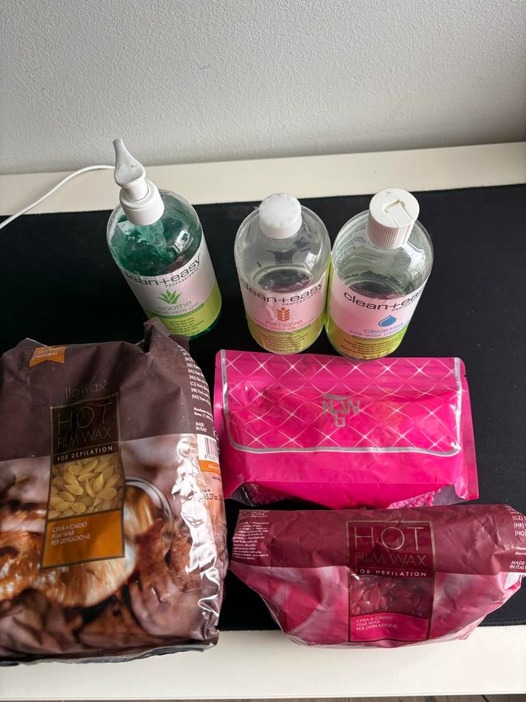 Diverse wax spullen: wax, pre-wax cleanser, post-wax remover, Ophalen of Verzenden, Nieuw, Gehele gezicht, Verzorging