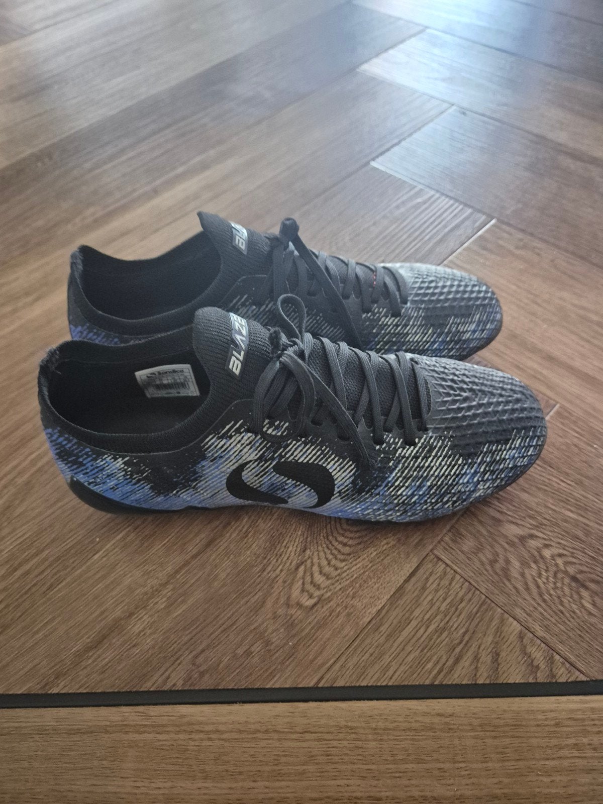 Sondico Blaze voetbalschoenen - Maat 33, Gebruikt, Jongen of Meisje, Schoenen, Ophalen of Verzenden