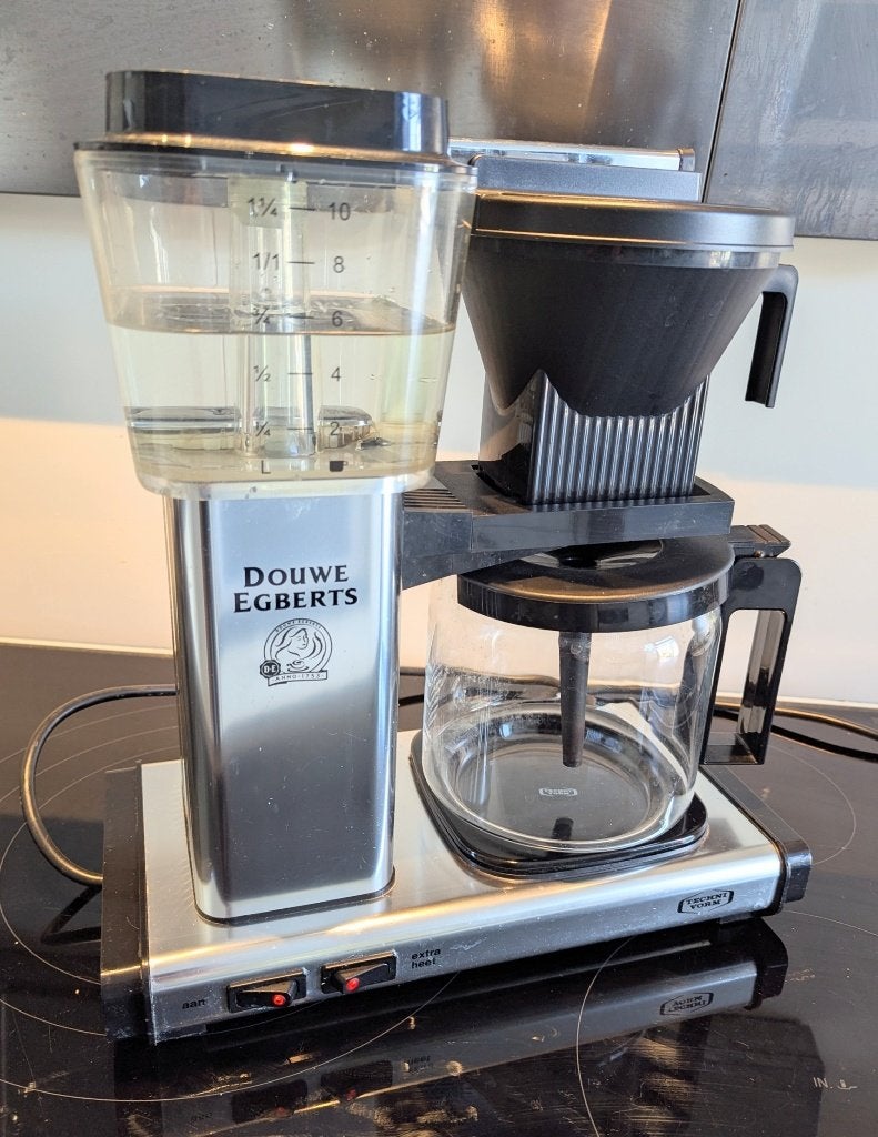 DE Technivorm koffiezetapparaat als nieuw, Gebruikt, Koffiemachine, Gemalen koffie, Ophalen of Verzenden