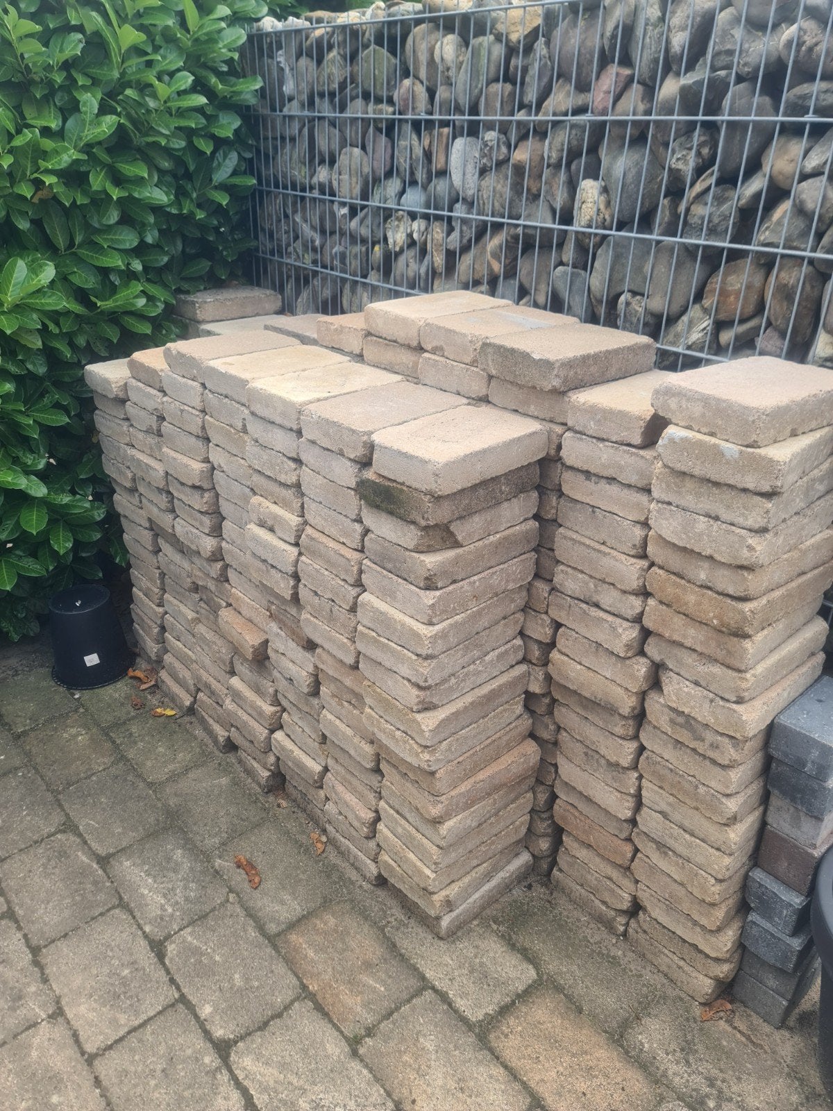 Gratis terrastegels - 16m² op te halen, Ophalen, Gebruikt, 10 m² of meer, Beton