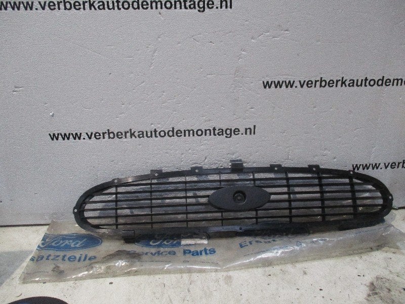 Grille Ford Transit (1994-08/2000-03) 95vb8200afw, Nieuw, Henry-Ford-Straße  1, Köln 50735, , Duitsland, Ford-Werke GmbH, Kunden@ford.com