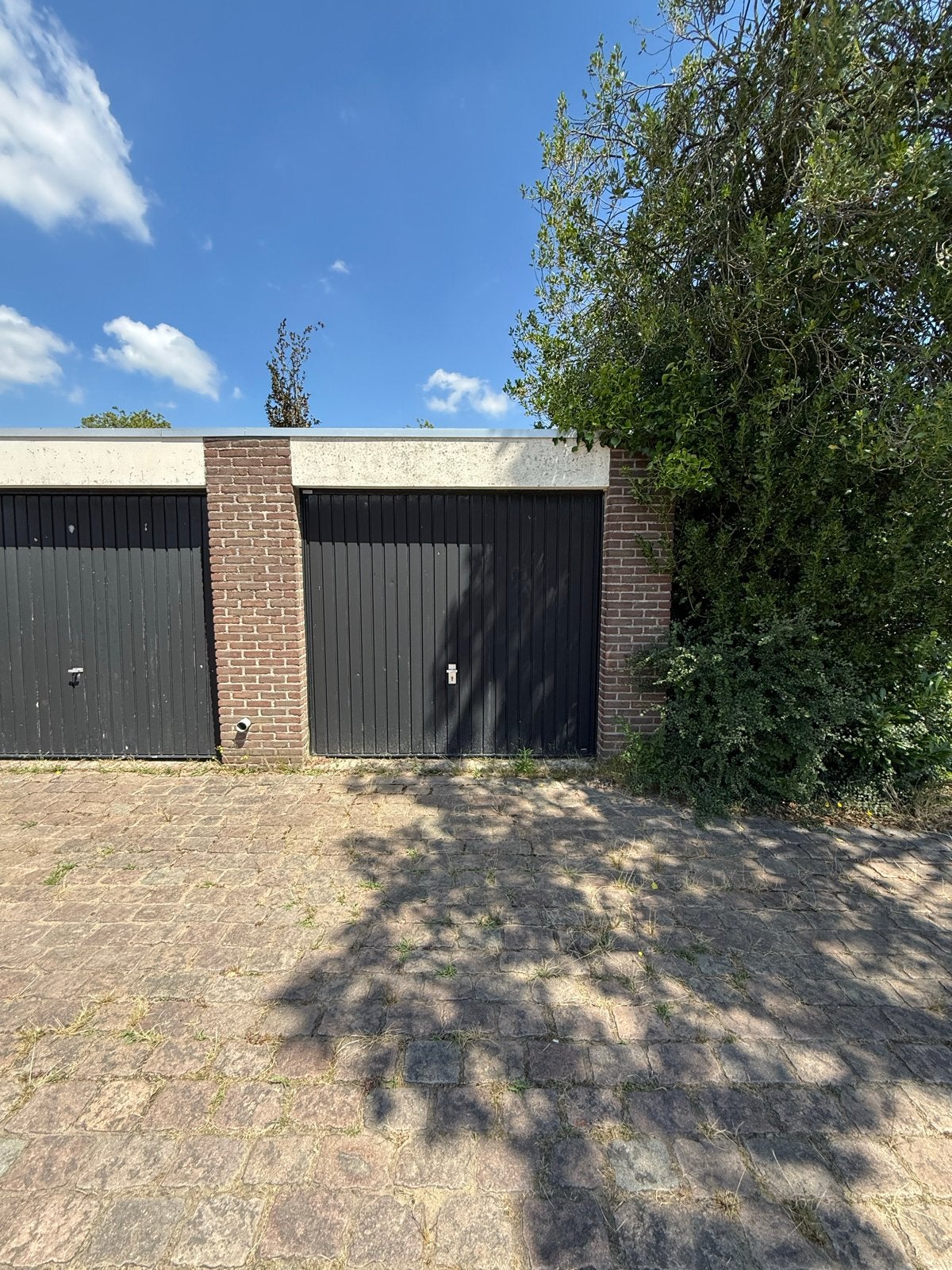 Garagebox te koop Oude gracht Eindhoven, Auto diversen, Autostallingen en Garages