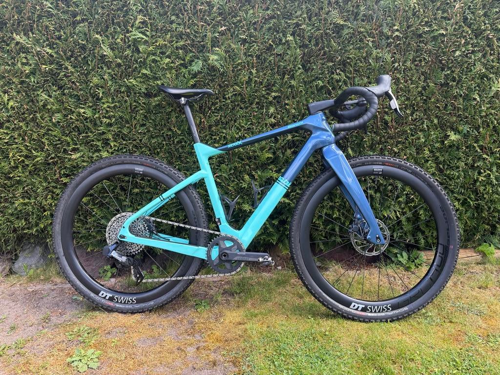 Bianchi Arcadex gravel bike + hoogwaardige upgrades, Fietsen en Brommers, Carbon, 10 tot 15 versnellingen, 49 tot 53 cm, Dames