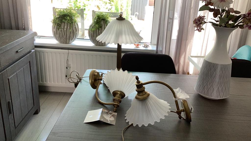 Te koop bronzen EF Frantzen lampen met melkglas kappen., Ophalen, Gebruikt, Glas