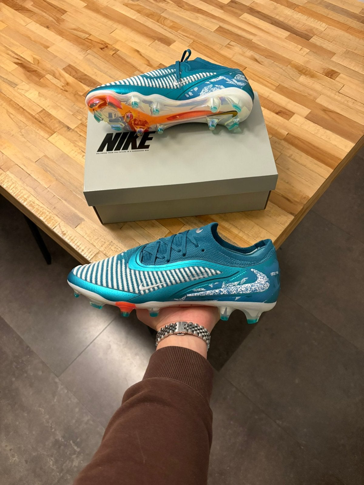 Nike Phantom 6 Elite FG 45, Ophalen of Verzenden, Zo goed als nieuw, Sneakers of Gympen