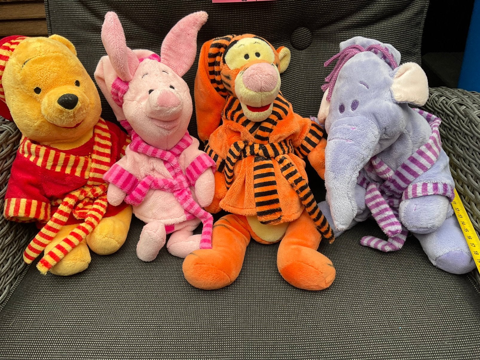 4 nieuwe zgan Disney Winnie the Pooh, Knorretje, Teigetje, Ophalen, Winnie de Poeh of vrienden, Nieuw, Beeldje of Figuurtje