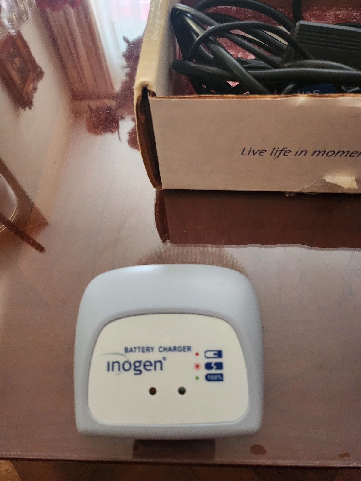 Inogen G3 Externe Batterijlader - in doos, Ophalen of Verzenden, Zo goed als nieuw