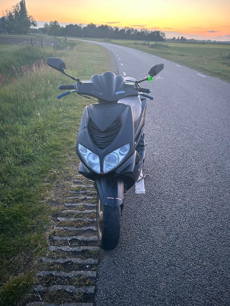 Peugeot speedfigt 2, Fietsen en Brommers, Scooters | Peugeot, Ophalen, Gebruikt, Maximaal 45 km/u, 50 cc