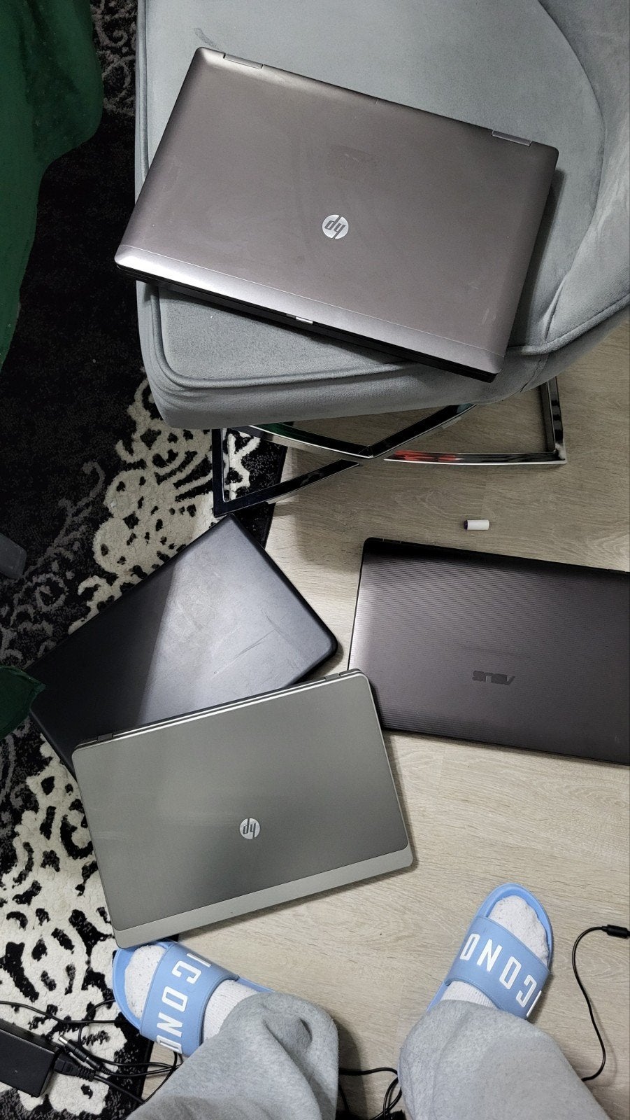 partij laptops 4x werkend met windows 11, Computers en Software, 2 tot 3 Ghz, 15 inch, Ophalen of Verzenden, Zo goed als nieuw
