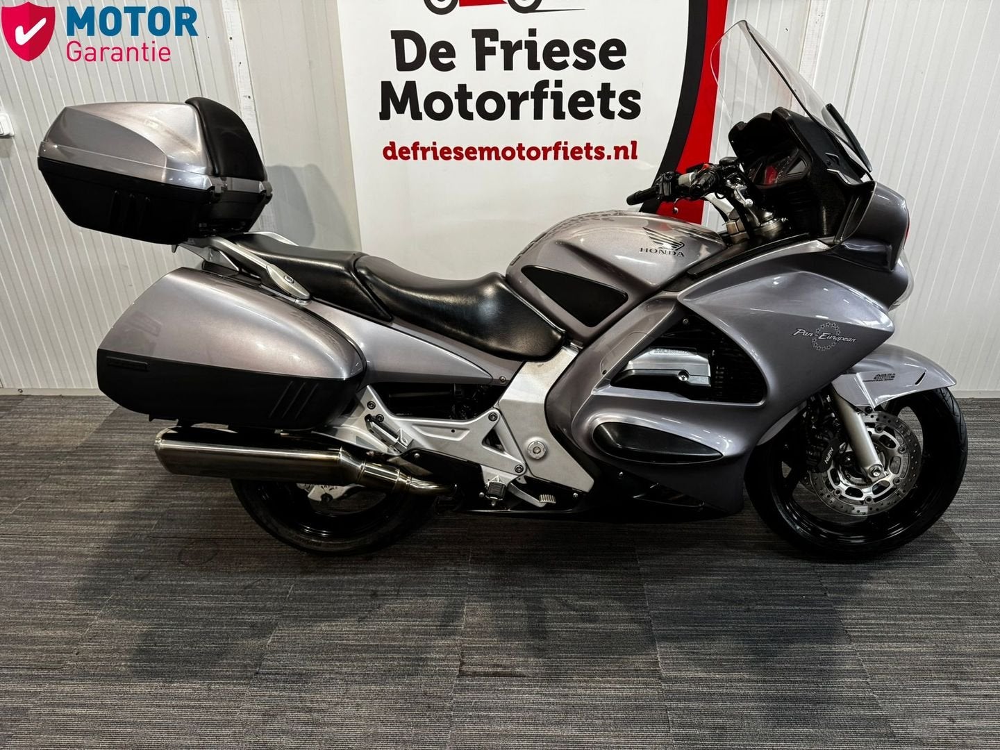 HONDA ST 1300 PAN EUROPEAN C-ABS (bj 2003) 60,786 km, HONDA, 4 cilinders, Bedrijf, Onbekend