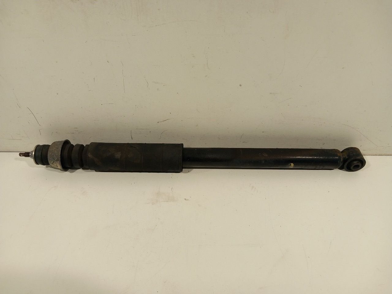 Schokbreker rechts achter Nissan Note, Onderdelen@venauto.nl, Van der Ven Autorecycling B.V., Gebruikt, Ettenseweg 76, 4706 PB Roosendaal, The Netherlands