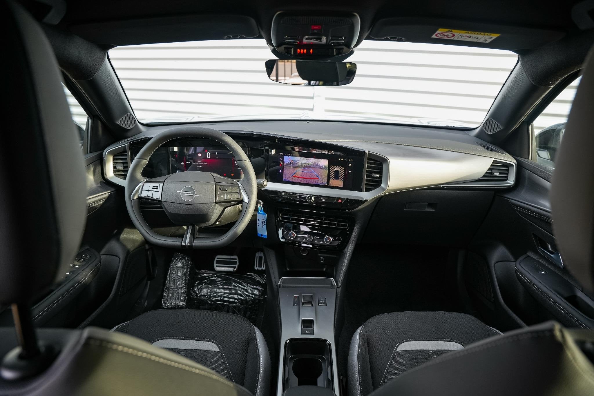 Opel Mokka 1.2 Turbo GS LED Cruise Clima Stoelverw. 360Cam N, Auto's, Opel, Gebruikt, Euro 6, 1199 cc, Bedrijf