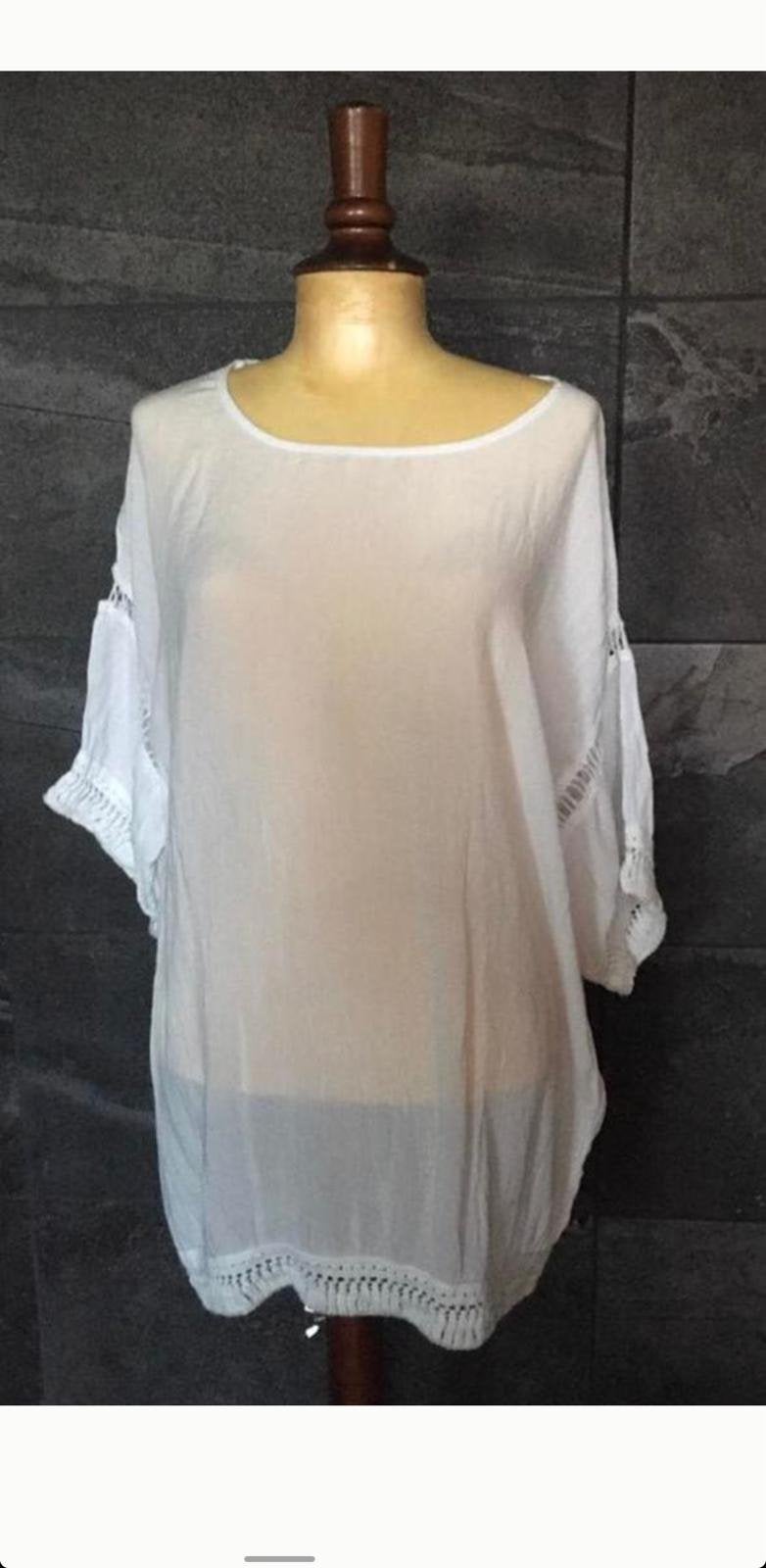Puur viscose blouses met kanten details - Wit of lichtroze, Ophalen of Verzenden, Nieuw, Maat 42/44 (L), Wit