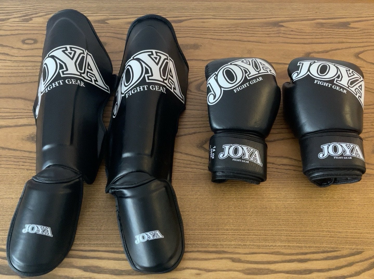 Joya bokshandschoenen en scheenbeschermers xl, Maat XL, Ophalen, Zo goed als nieuw, Overige