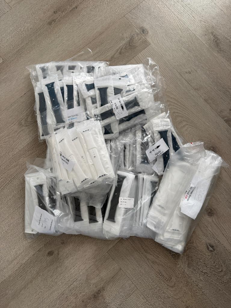 Partij Apple Watch bandjes, Apple Watch ⌚️, Zwart, IOS, Nieuw
