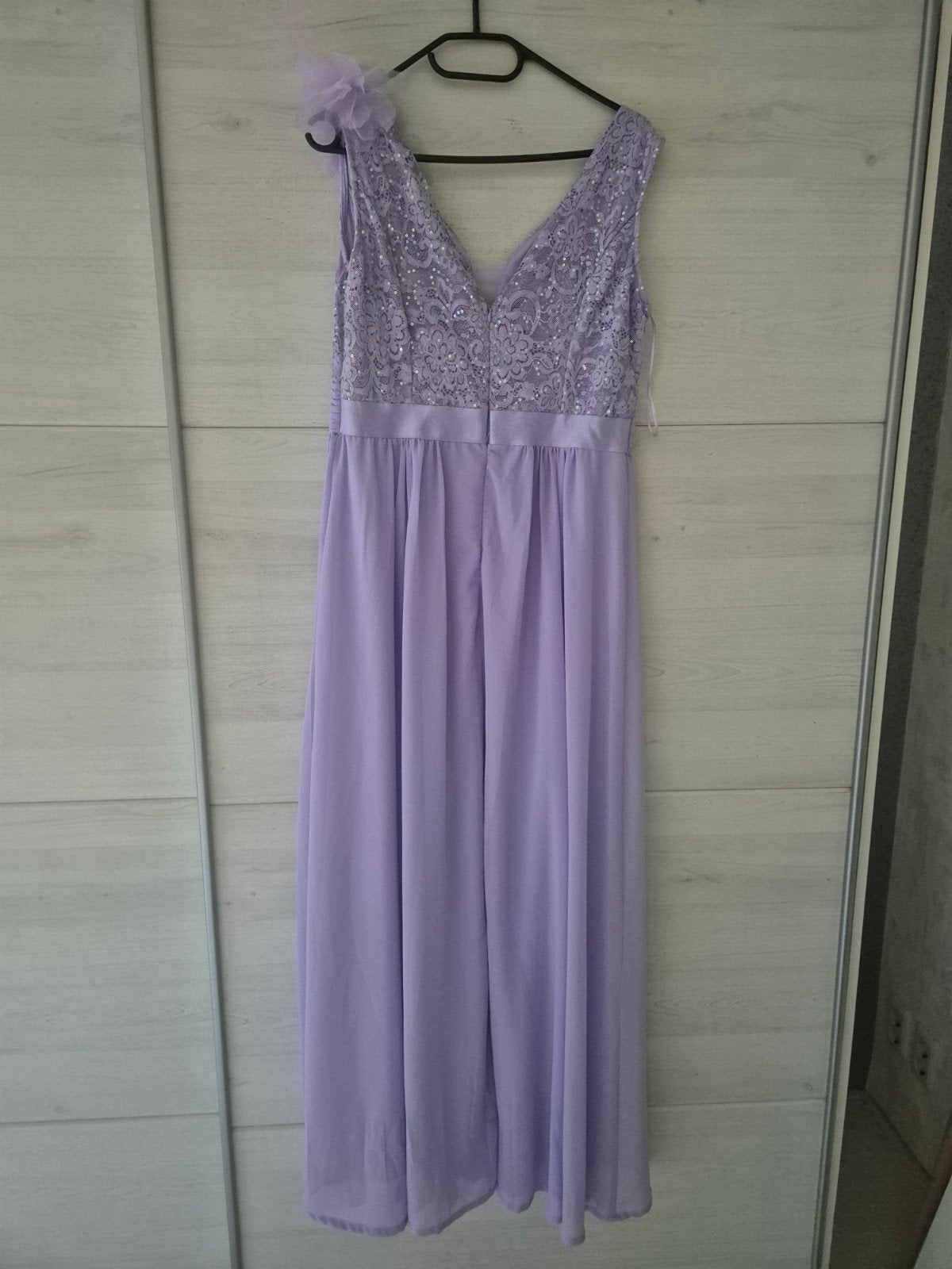 Elegante lavendelkleurige lange  avondjurk. maat 40, Maat 38/40 (M), Galajurk, Paars, Ophalen of Verzenden