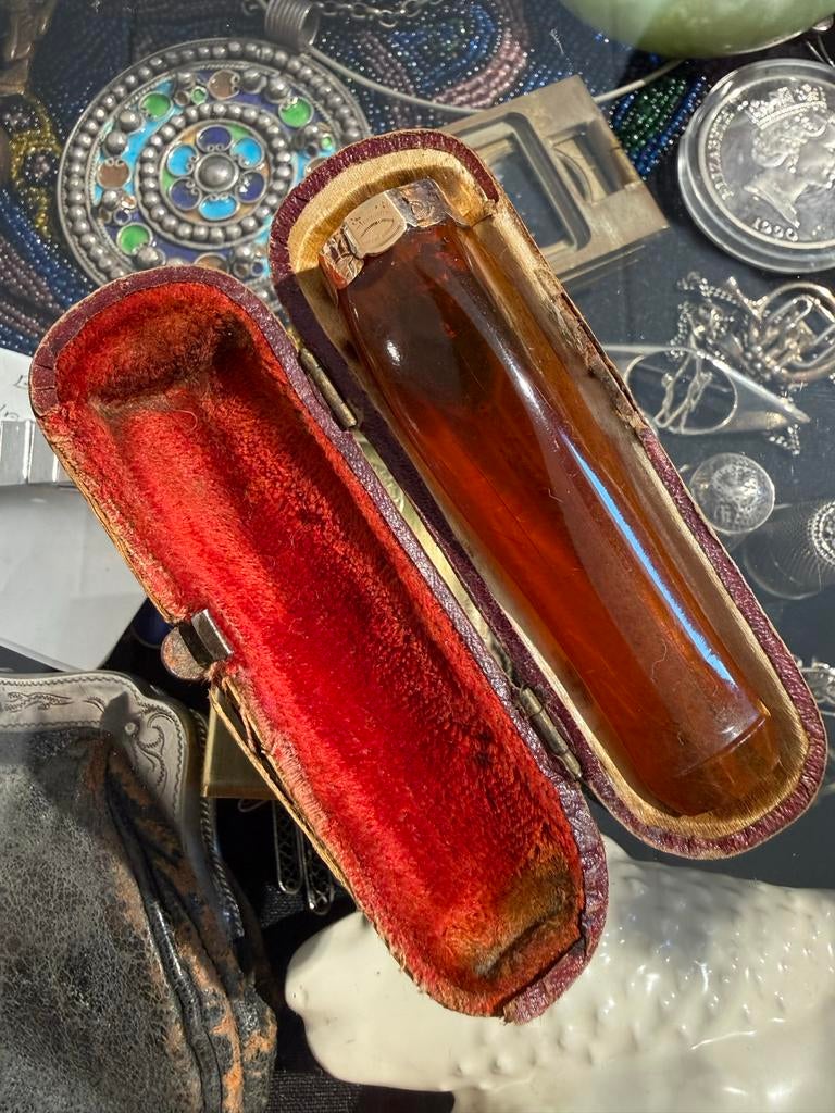 Antiek Sigaren Pijpje met Gouden Montuur in Etui, Ophalen of Verzenden, Goud
