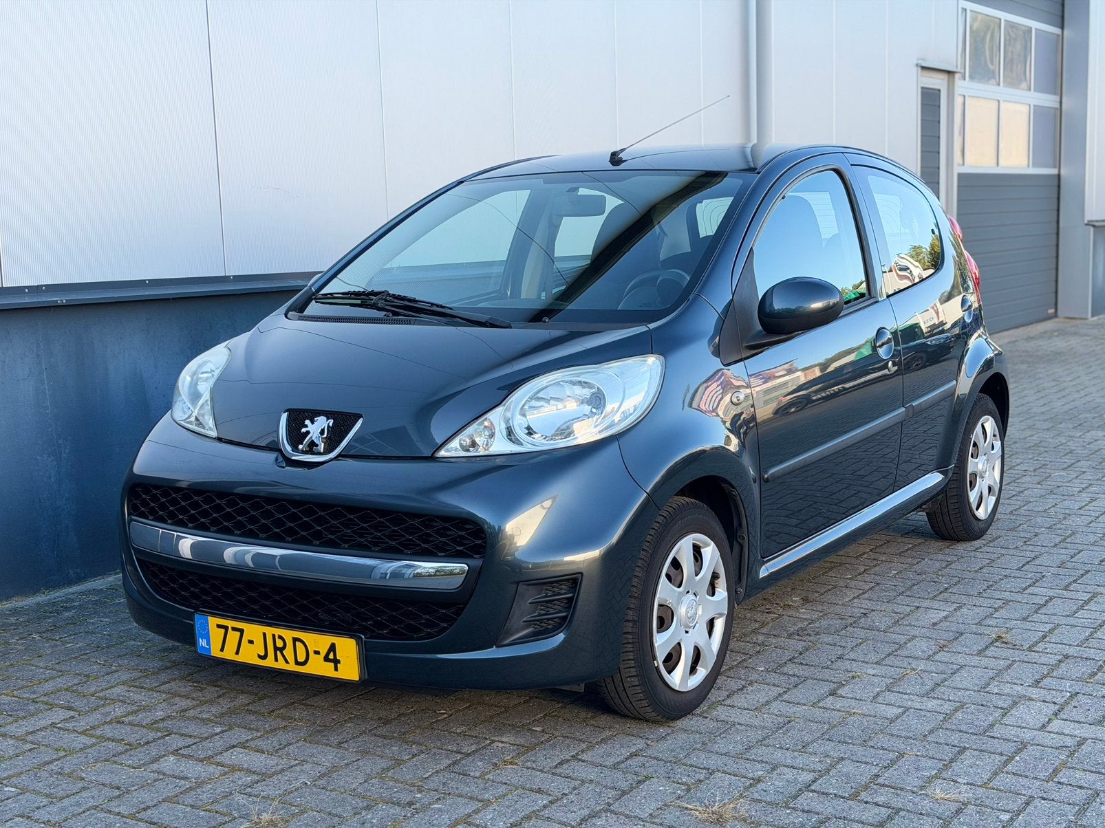 Peugeot 107 1.0 12V 5DR 2009 / Airco | NAP | Weinig KM, Voorwielaandrijving, Euro 5, Stof, Start-stop-systeem