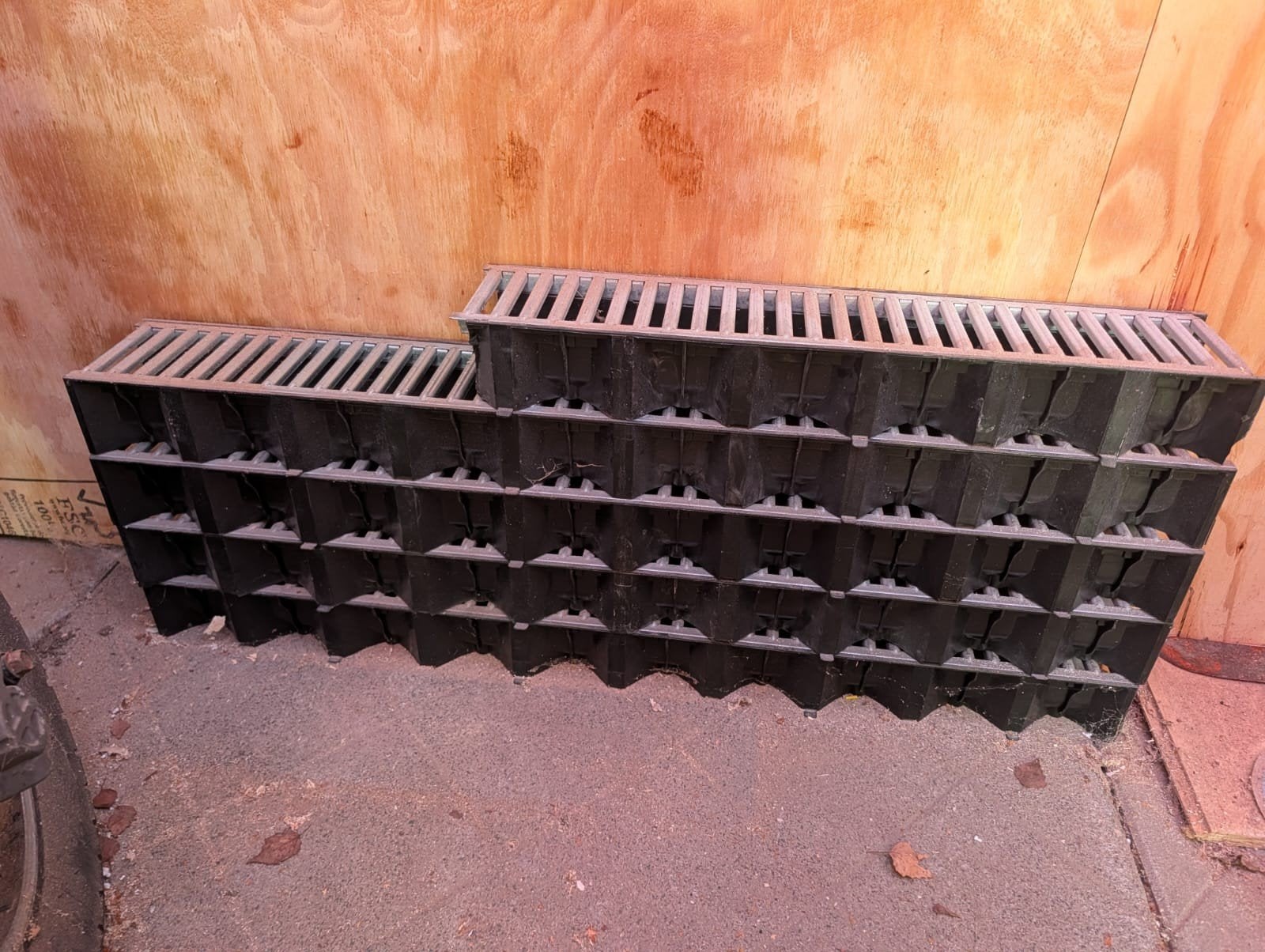 Afvoergoot met rooster ongebruikt, Ophalen, Minder dan 20 mm, Nieuw, 4 tot 6 meter