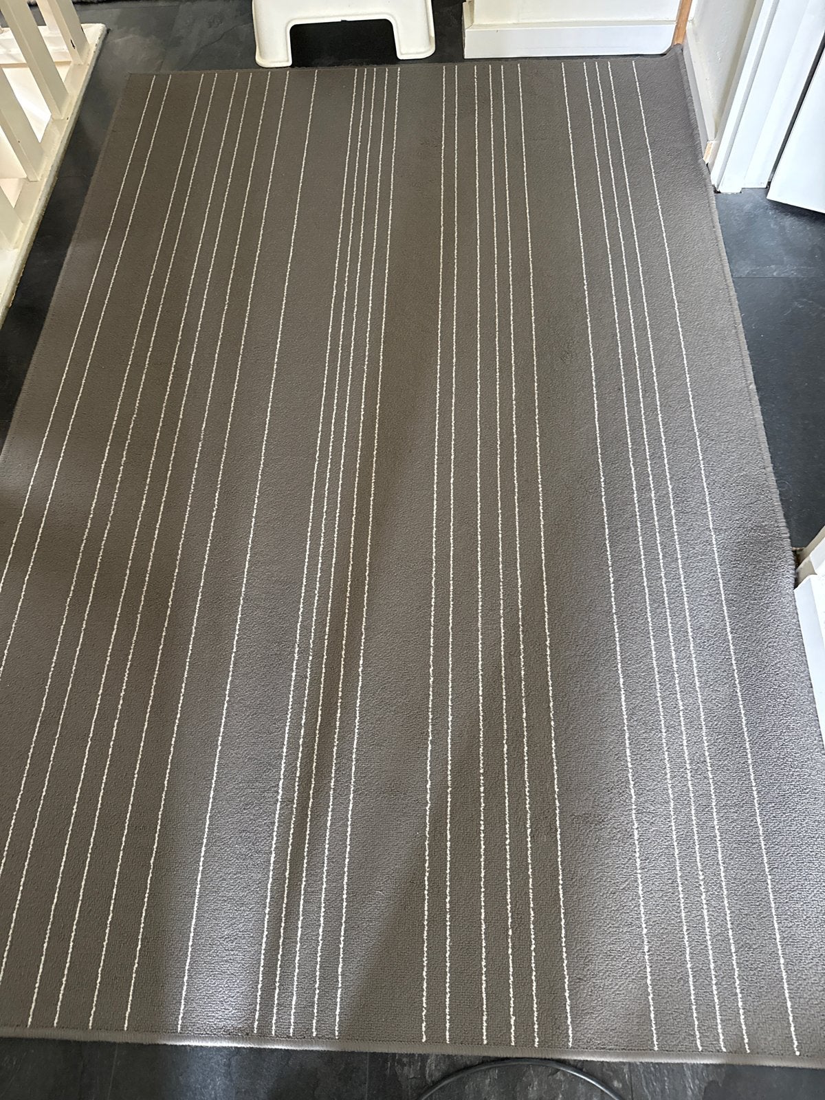 Grijs gestreepte loper, 130-200 cm, Huis en Inrichting, Stoffering | Tapijten en Kleden, Gebruikt, 150 tot 200 cm, Grijs, Rechthoekig