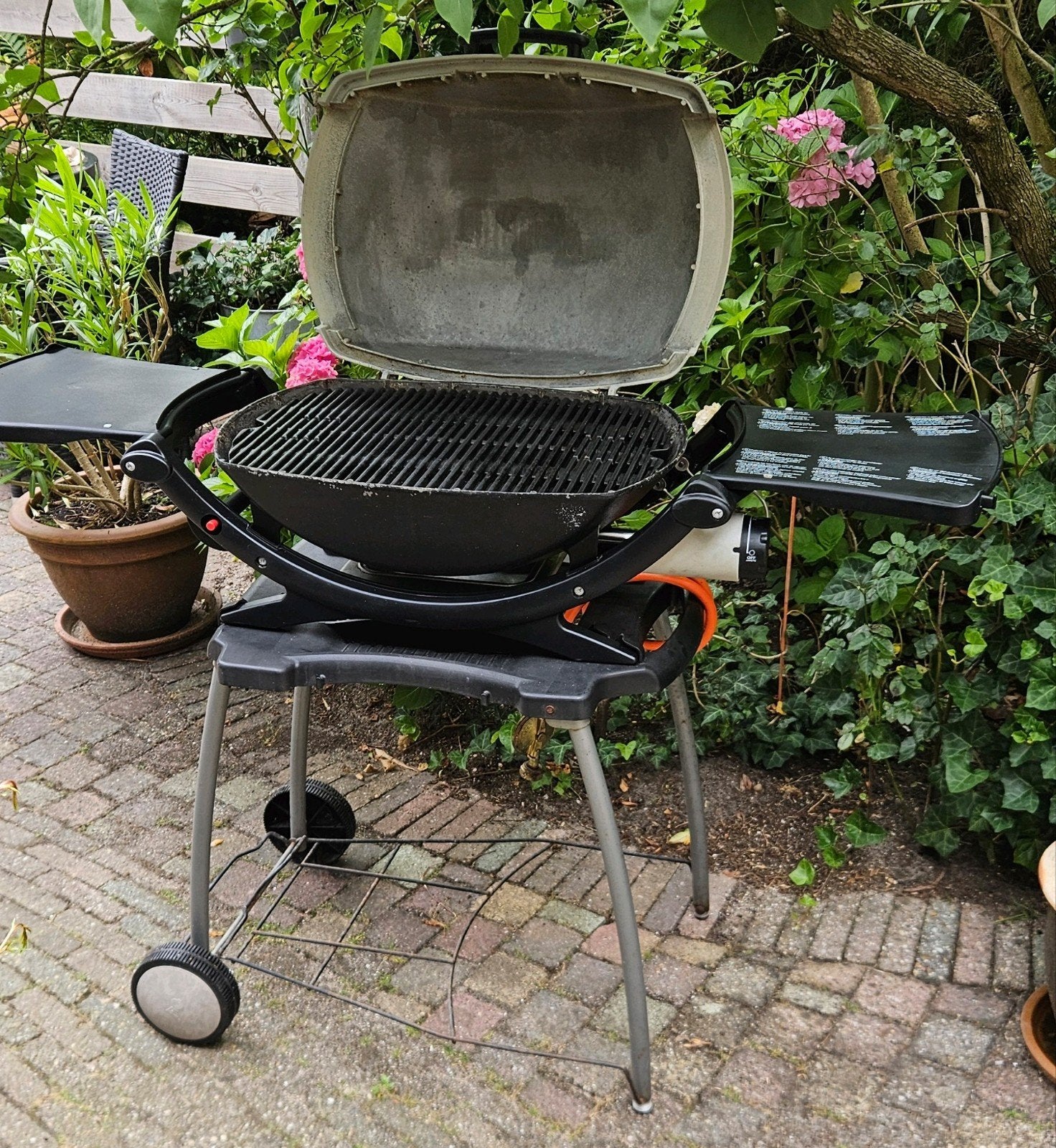 fraaie WEBER gasbarbecue, Tuin en Terras, Ophalen, Zo goed als nieuw, Weber