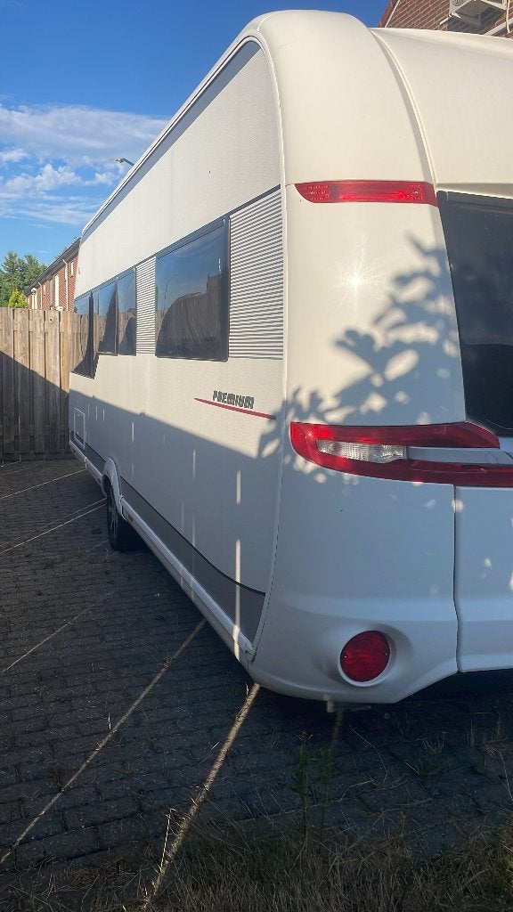 Hobby premium 560cfe bj 2013, Caravans en Kamperen, Schokbreker, Rondzit, Hobby, Frans bed