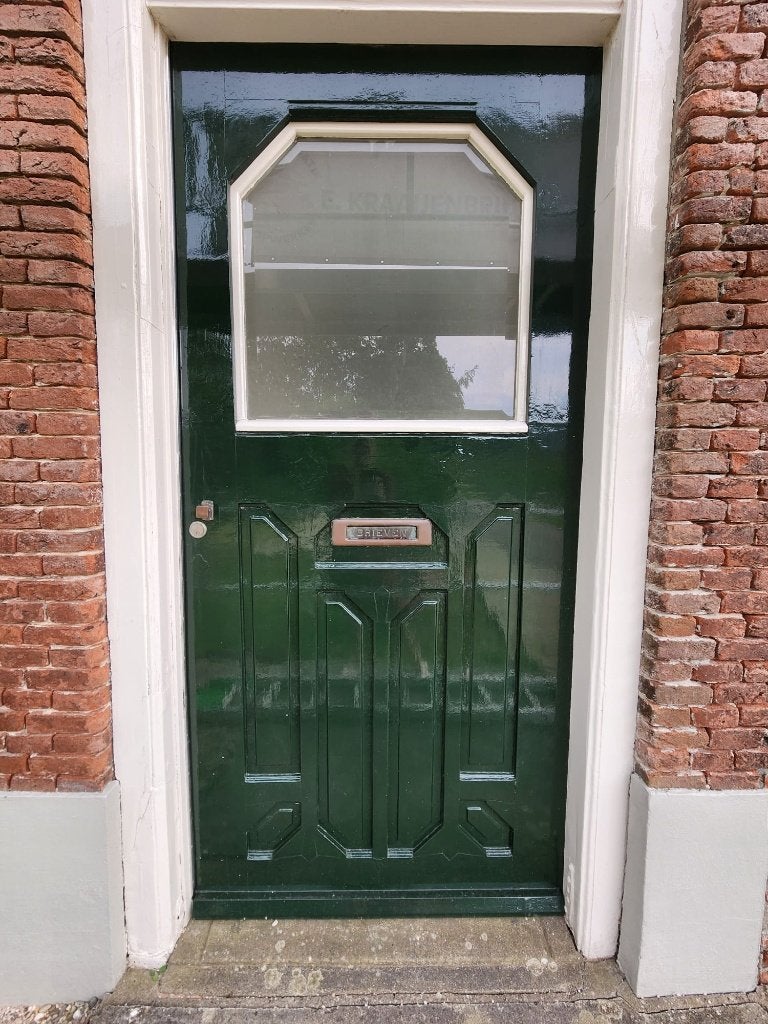 Oude boerderijdeur met mooie antieke brievenbus, Doe-het-zelf en Verbouw, Deuren en Horren, Gebruikt, 215 cm of meer, Buitendeur