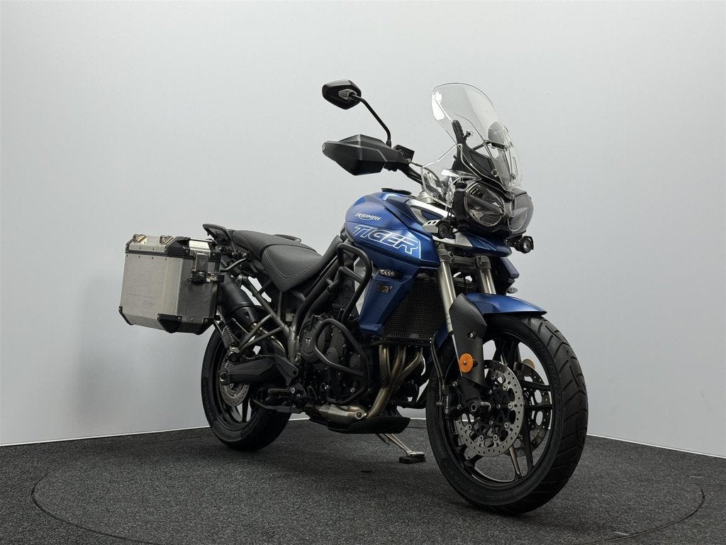 Triumph Tiger 800 XRT - foto 3