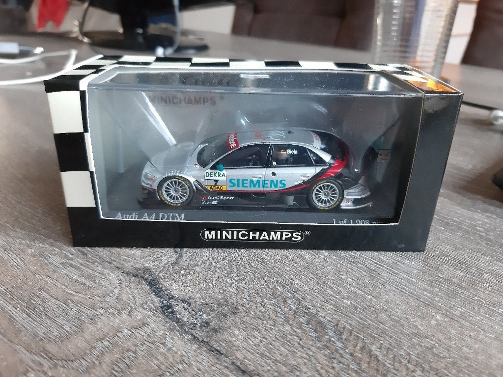 audi A4 dtm 2007 F. Biela minichamps 1:43, Ophalen of Verzenden, Zo goed als nieuw, Auto, MiniChamps