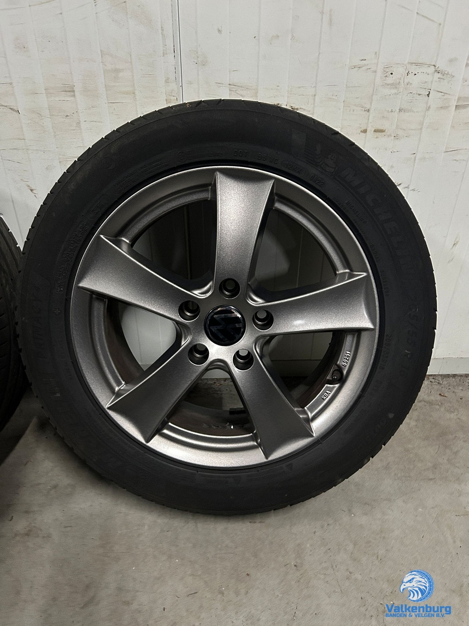6mm! VAG VW Golf Caddy Audi A3 Leon 16 inch antraciet velgen, Auto-onderdelen, Banden en Velgen, Gebruikt, -, Banden en Velgen