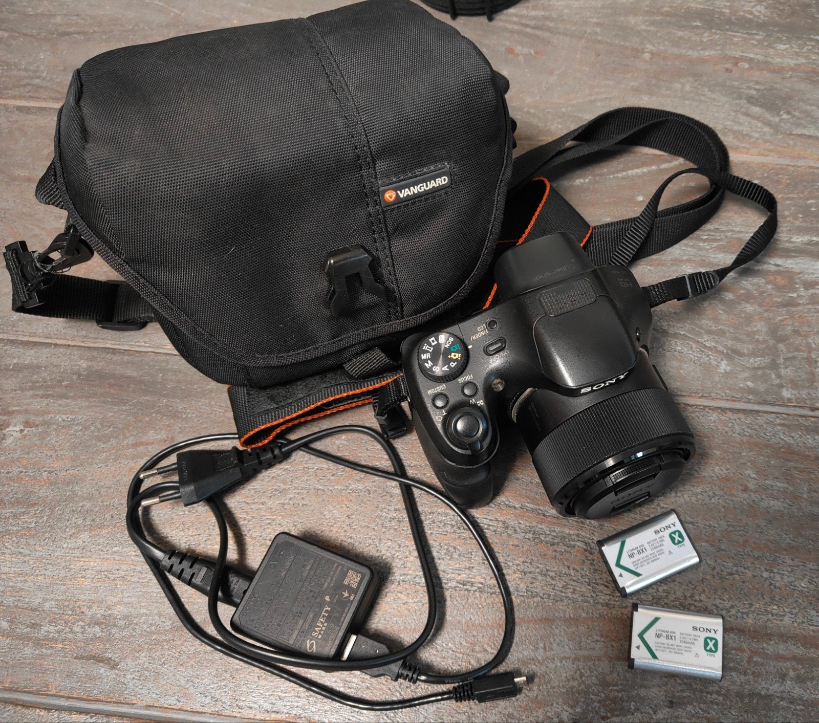 Sony DSC-HX300 Superzoom Camera - 50x Optische Zoom, Audio, Tv en Foto, Gebruikt, Accu, Ophalen of Verzenden, Sony