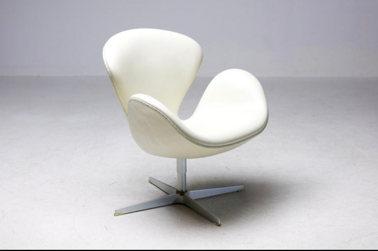 Fritz Hansen Swan Chair Limited Edition Champagne | Topstaat, Huis en Inrichting, Fauteuils, Ophalen, -, 75 tot 100 cm, Zo goed als nieuw