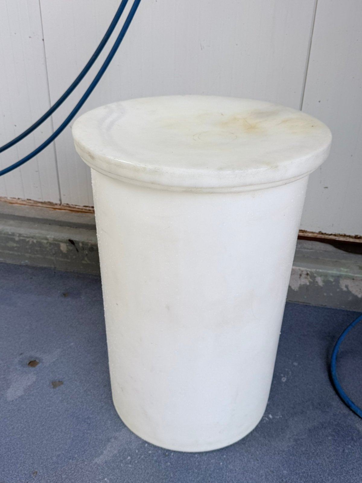 Kunststof vat 200L met kraantje, Tuin en Terras, Ophalen, Kunststof, Gebruikt, Met kraantje