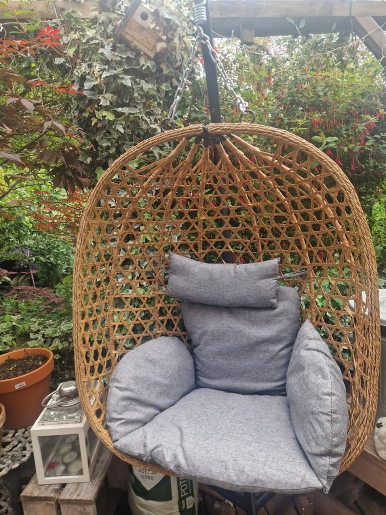 Superleuke hangschommelstoel, Tuin en Terras, Ophalen, Zo goed als nieuw, Verstelbaar