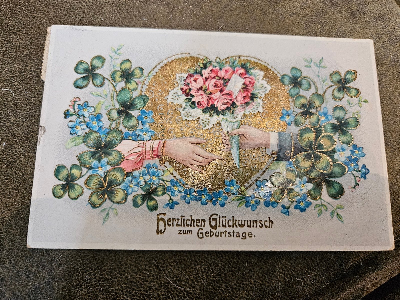brocante goud bedrukt met Klavertjes Vier en Bloemen, Ophalen of Verzenden, Voor 1920, Gelopen, Overige thema's
