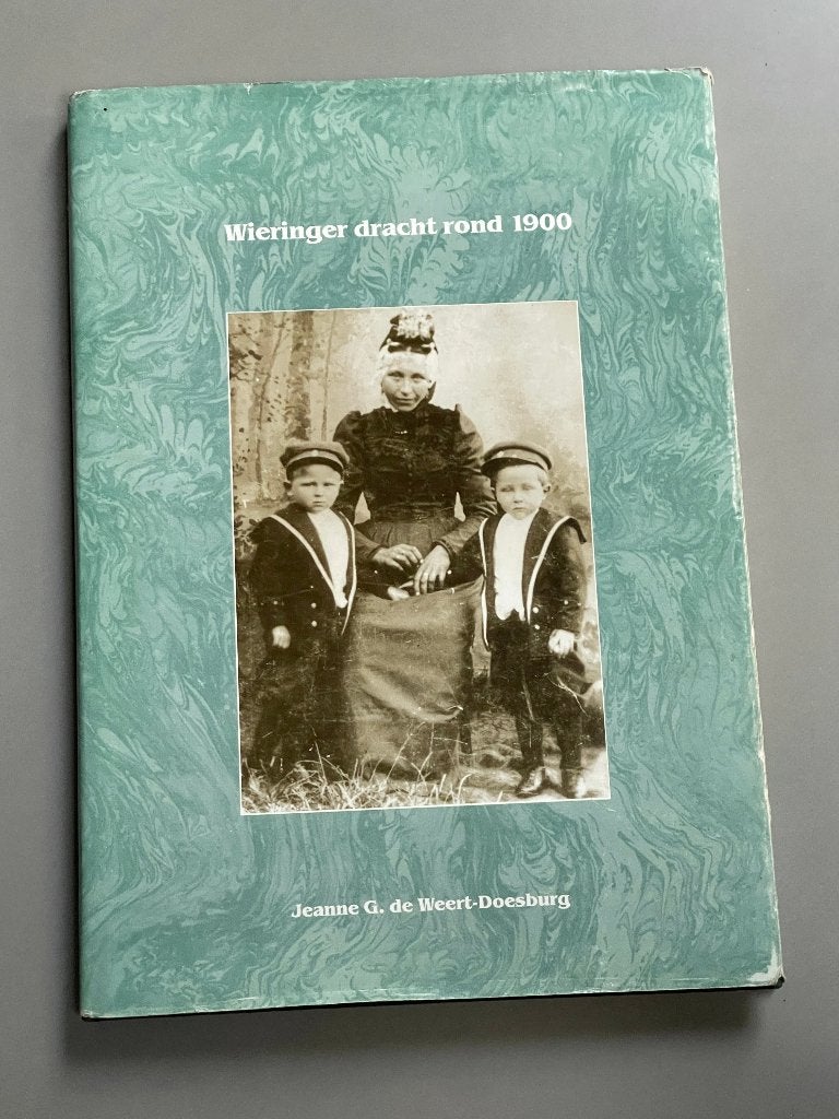 Wieringer dracht rond 1900 (1991)  Wieringen, Boeken, Ophalen of Verzenden, Zo goed als nieuw