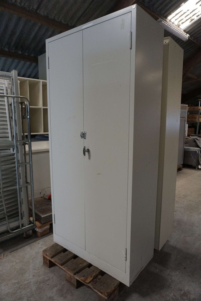 Metalen stalen kast archiefkast dossierkast gereedschapskast, Gebruikt, Niet ingevuld, Meerdere deuren, 50 tot 100 cm