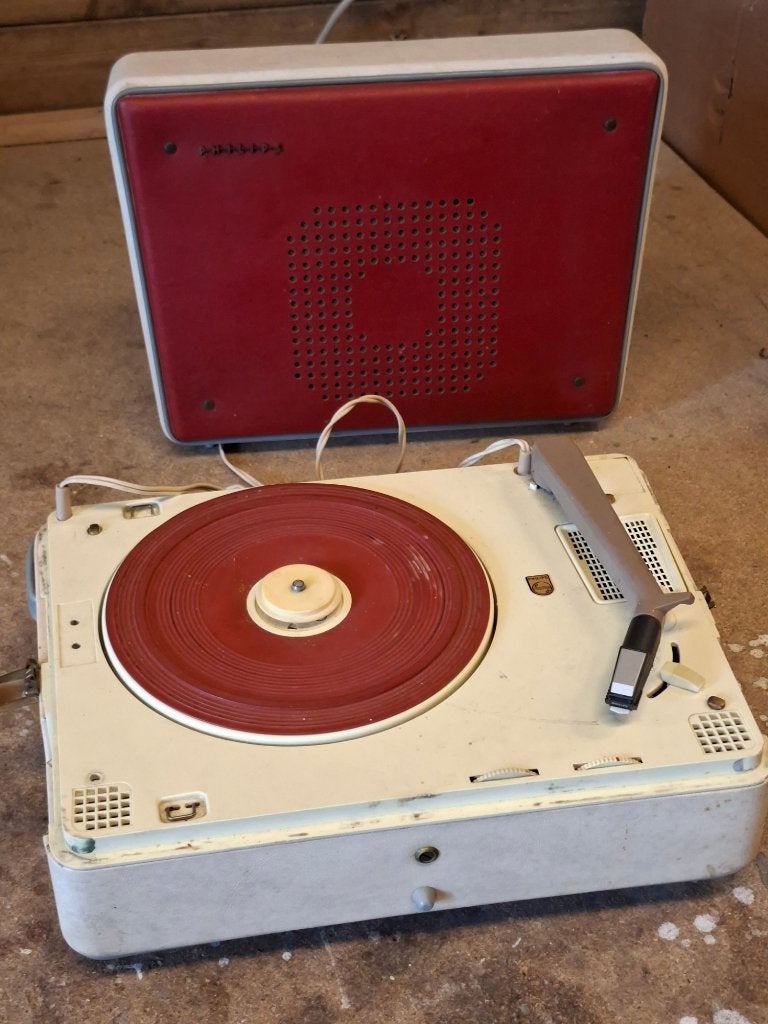 Vintage draagbaar Philips platenspeler, Ophalen, Gebruikt, Platenspeler, Philips