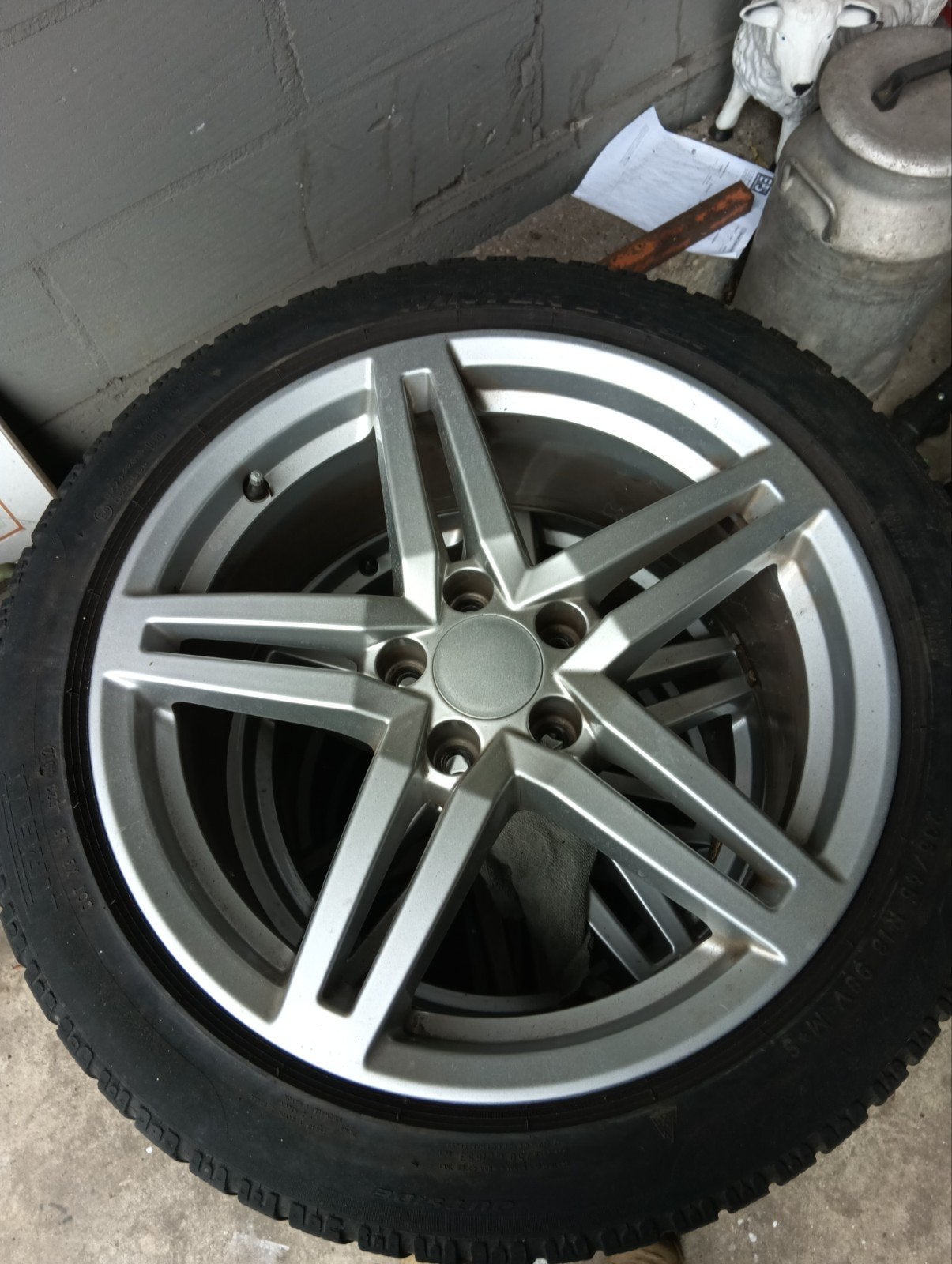 Audi A6 C6 Velgenset met Winterbanden 18 inch, Auto-onderdelen, Banden en Velgen, Ophalen, 18 inch, Banden en Velgen, Winterbanden