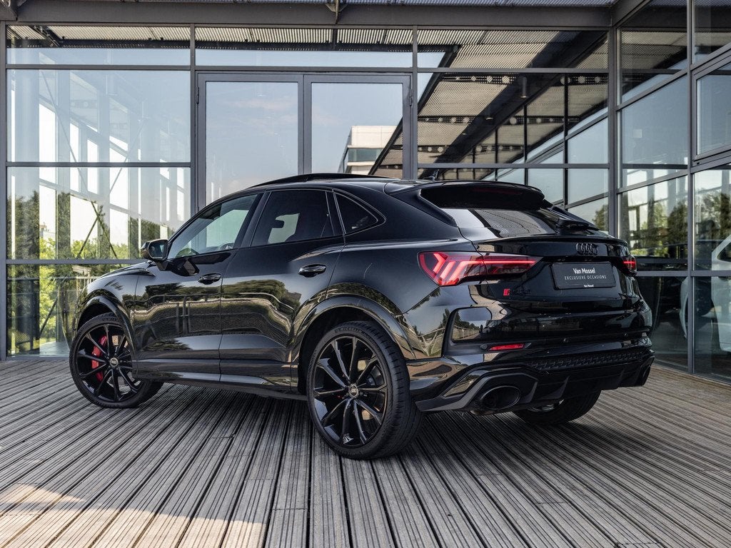 Audi RSQ3 Sportback 2.5 TFSI QUATTRO | RS SPORTUITLAAT | PAN, 12 maanden, Gebruikt, 1675 kg, Zwart
