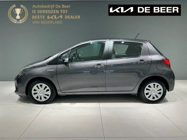 TOYOTA Yaris 1.5 Full Hybrid 100pk 5D Aut Aspiration Camera, Auto's, Automaat, 12 maanden, Gebruikt, 4 cilinders