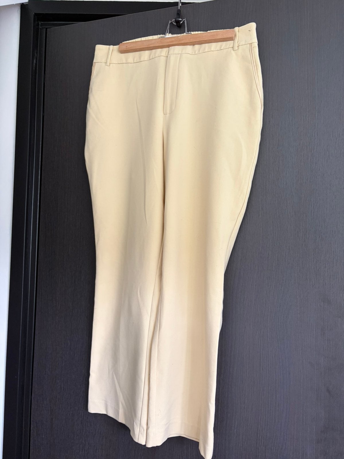 Gele broek Yaya maat 44, Geel, Maat 42/44 (L), Ophalen of Verzenden, Zo goed als nieuw