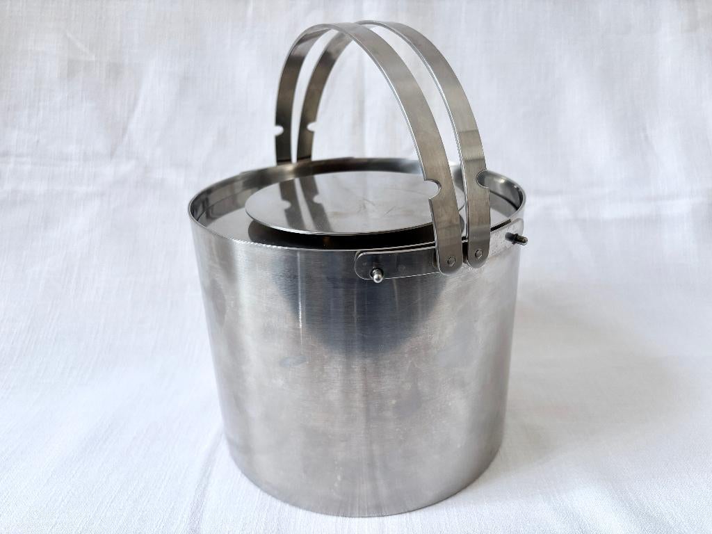 Stelton - Cylinda Line by Arne Jacobson - Ijsemmer, Overige typen, Verzenden, Zilver, Zo goed als nieuw
