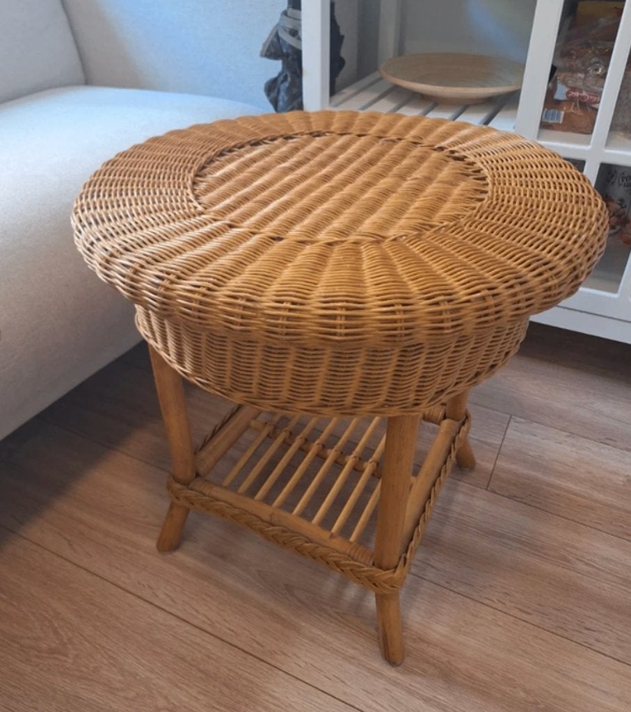 Sfeervolle Rotan Bijzettafel  – Boho / Vintage Style, Minder dan 55 cm, Rond, Zo goed als nieuw, Boho, Japandi, Vintage, Rattan Chic
