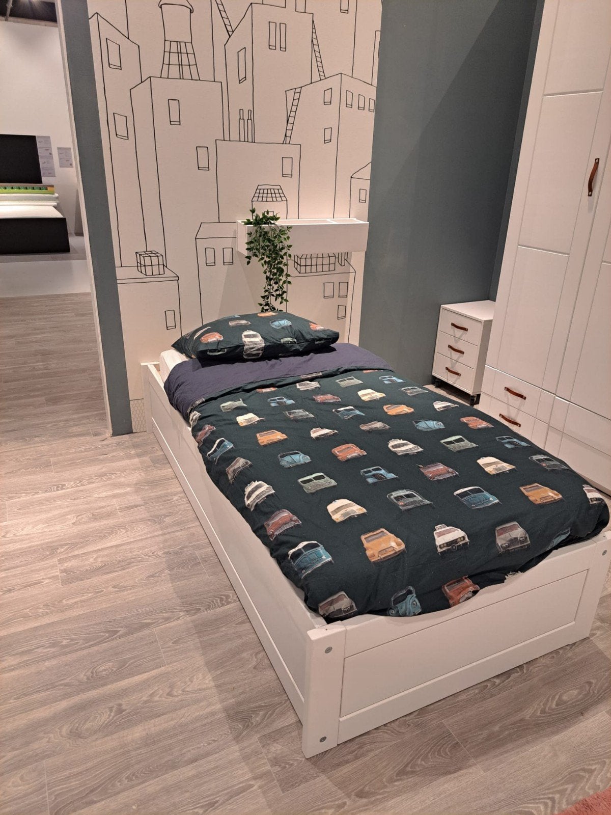 LIFETIME Kidsrooms Montessoribed Wit + lattenbodem en matras, 85 tot 100 cm, Zo goed als nieuw, 180 cm of meer, Ophalen